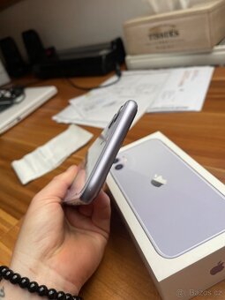 iPhone 11 64GB - 4