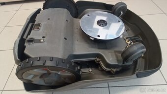 Robotická sekačka Husqvarna Automower 450X,vč. příslušenství - 4