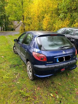 Peugeot 206 1.1 44kW rv. 2004 najeto 211 603 - 4