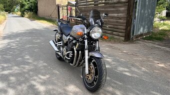 Yamaha XJR 1200 - 4