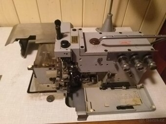 Obnitkovačka ( overlock ) - 4