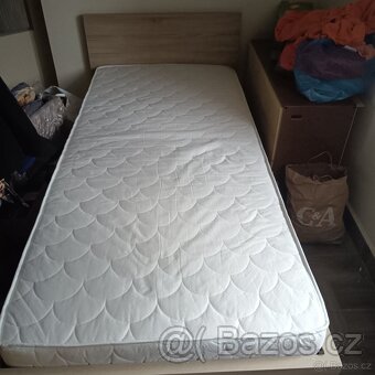Zánovní postel i s matrací - 4