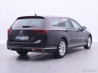 Volkswagen Passat 2,0 TDI DSG Elegance Matrix DPH (2021) - 4