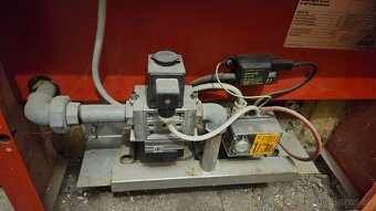 Prodám plynový kotel HOVAL - 4