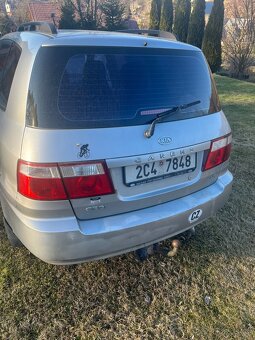 Kia Carens 2.0 CRDI r. 2005 - 4