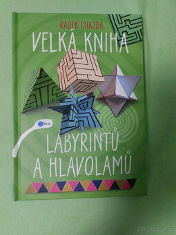 knihy - thrillery, kuchařka - 4