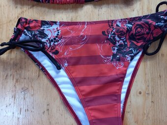 dvoudílné plavky - 4