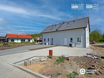 Prodej novostavby rodinného domu 4+kk se zahradou v Ivančicí - 4