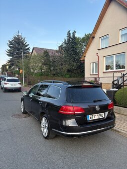 VW Passat B7 1.6 tdi 77 kw nová stk park.senzory - 4