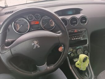 Peugeot 308 SW,r.v.2014, pěkný stav - 4