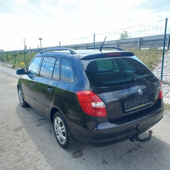 Skoda fabia 2 combi - 4