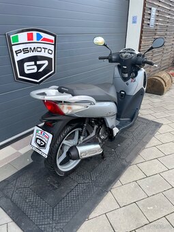 Honda Sh 125i rok 2006 pouze 13895 po 1 majitel - 4