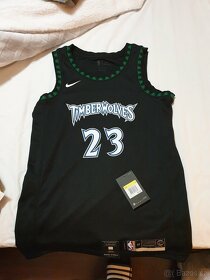 Originální NOVÝ dres NBA - Butler 23 vel. S, sedí jako M. - 4