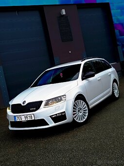Škoda Octavia 3 RS Challenge 2.0Tdi 135kw manuál - 4