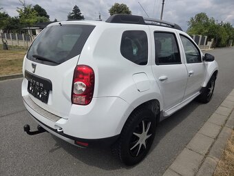 Dacia Duster 4WD 1.6i 77kw jen 63.841km 4x4 tažné zařízení - 4