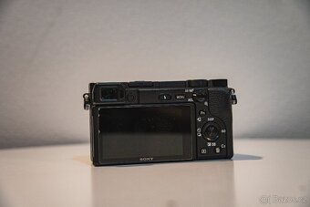 Sony A6400 + Tamron 17-70 f/2,8 — kompletní set - 4