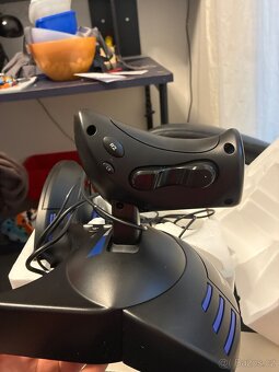 T.Flight Hotas 4 - 4