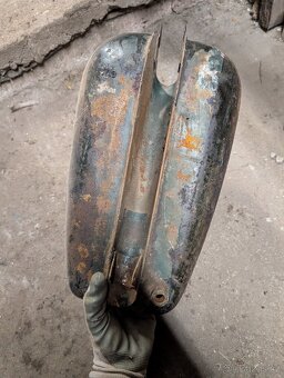 Manet 90 - Nádrž - 4