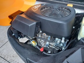 Prodám zahradní traktor Rider Stiga Primo - 4