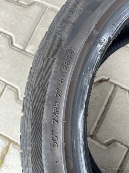 Hankook 225/45 R17 - 4