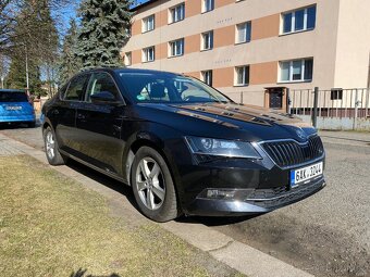 Škoda Superb, 2.0 TDI 110 kW, nafta, 08/2017, automat DSG - 4