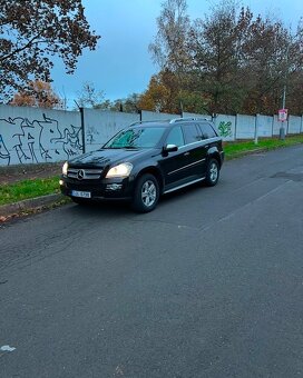 Prodám Mercedes benz GL - 4