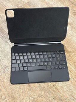 Apple Magic Keyboard iPad Pro 11" - 4