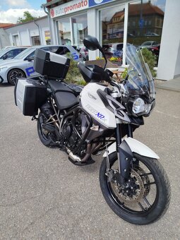 Triumph Tiger 800 XRX, BOHATÁ VÝBAVA, PO SERVISE, MOC HEZKÝ - 4