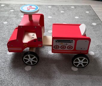 Dřevěné odrážedlo - Hasičské auto - 4