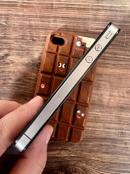 iPhone 4 8GB - 4