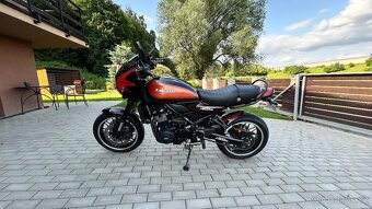 Kawasaki Z900 RS - 4