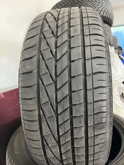 255/45 R20 - 4