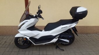 Honda PCX 125 rok 2024 - 4