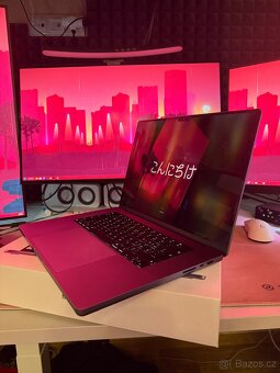 MacBook M1 Pro 16” / 1TB / 16GB Ram / Stříbrný - 4