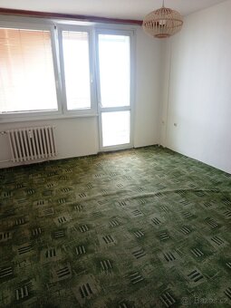 Pronájem bytu 1+1 se zasklenou lodžií,Chrudim, Fibichova ul. - 4