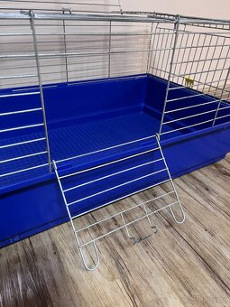 Klec na chov morčat a kralíčků včetně veškerého vybavení - 4