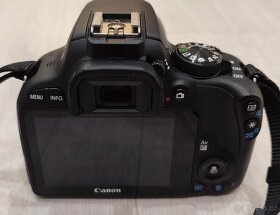 Digitální zrcadlovka Canon 100D 2x objektiv a blesk 430EX II - 4