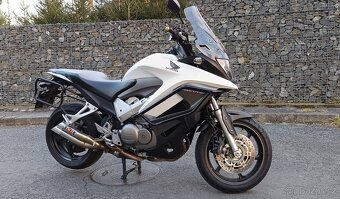 Honda VFR 800X Crossrunner - 4