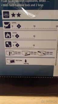 Trezor - 4