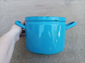 Smaltovaný modrý hrnec, průměr 20 cm, I. - 4