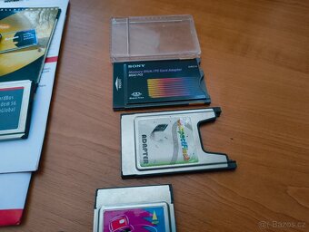 8x PCMCIA karty (LAN, WiFi apod...) - 4