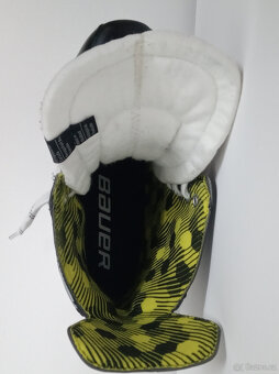 Brusle Bauer Supreme M3 - 9EE - 4