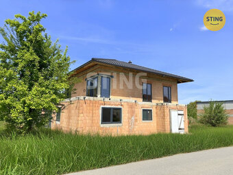 Prodej rozestavěné stavby rodinného domu 6+kk se zah, 131558 - 4