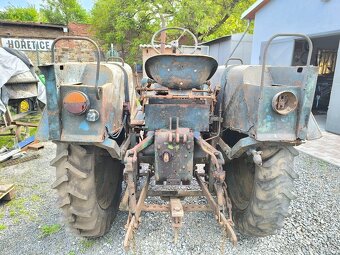 Zetor 25 - 4