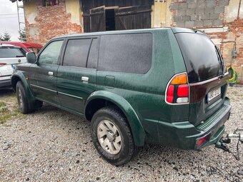 Mitsubishi Pajero sport - 4