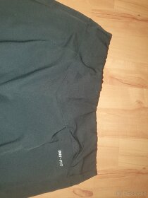 Sportovní kalhoty Nike XS - 4