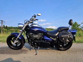 Suzuki Intruder M 800 - 4