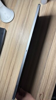 Magic Keyboard s Touch ID a číselnou klávesnicí - 4