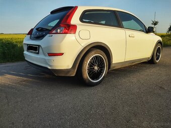 Volvo C30 II, nebourané prověřeno v Cebia - 4