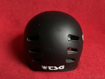 Helma, přilba TSG Evolution, Skateistan, S/M (54-56cm) - 4